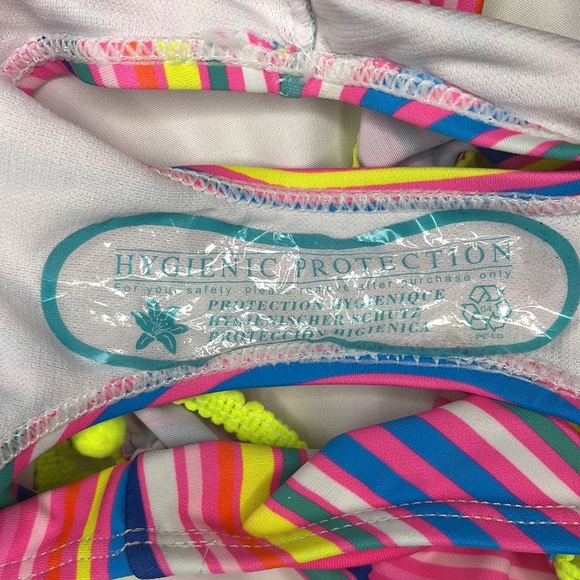 Betsey Johnson Two-Piece Girls Swimwear - Picture 5 of 7